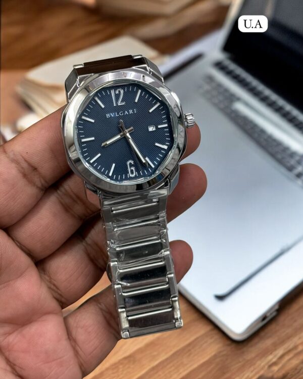BVLGARI Octo Luxury Men's Watch – Stainless Steel Bracelet, Blue Textured Dial, Analog Display with Date – Elegant & Timeless Timepiece